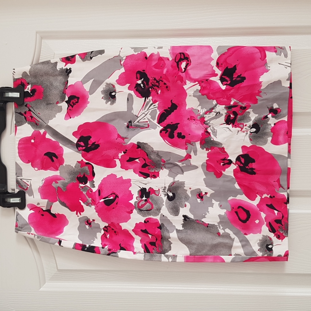 (2 for $25) Flowered Pencil Skirt